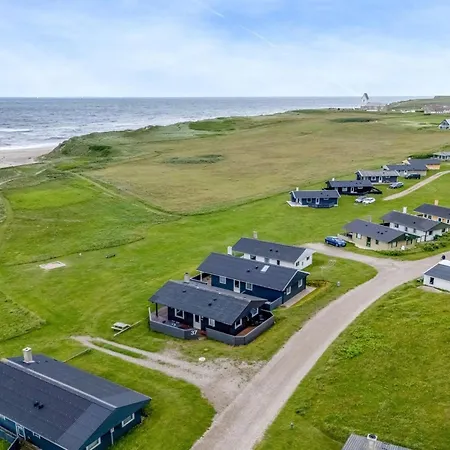 Villum - 50m From The Sea By Interhome *